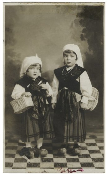 1528818536_806575_1528819059_album_normal