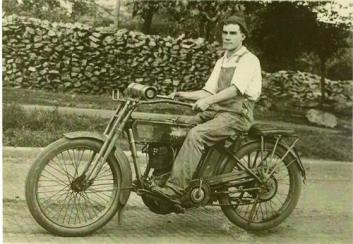 1609709_335855663244100_2918866177951747859_n